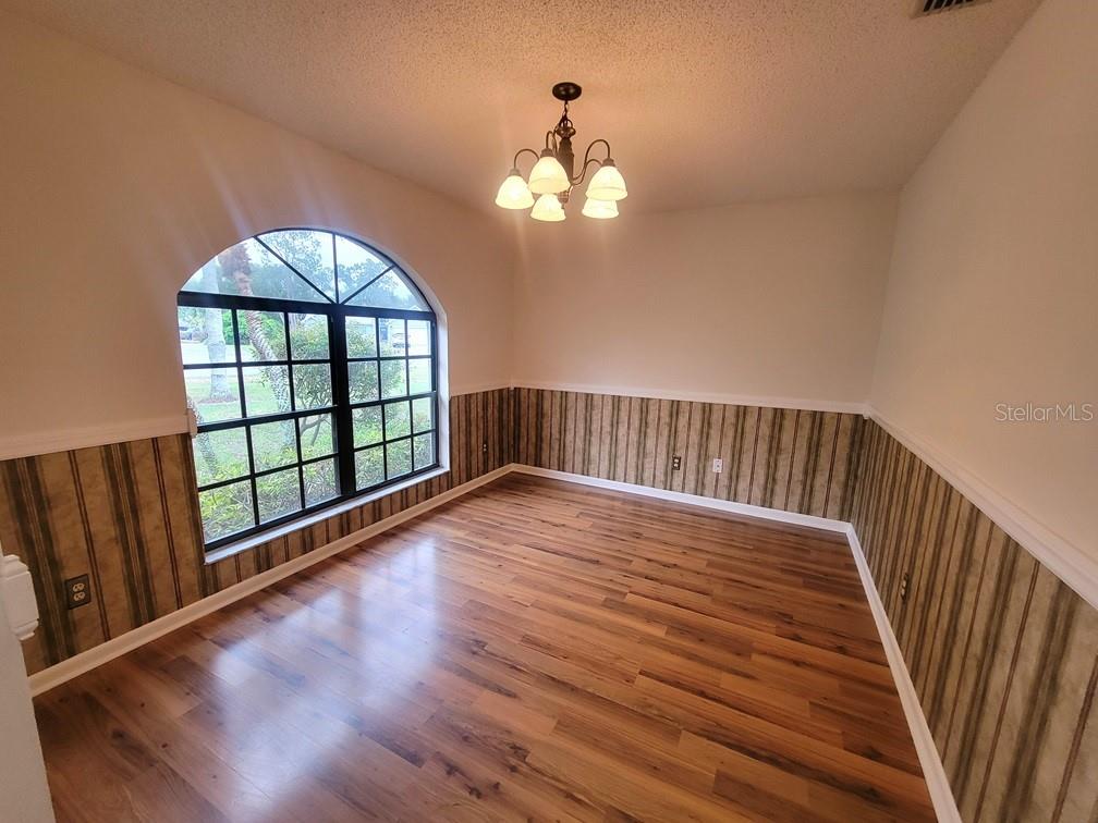 4201 PARKWAY BLVD, LAND O LAKES, FL, 34639