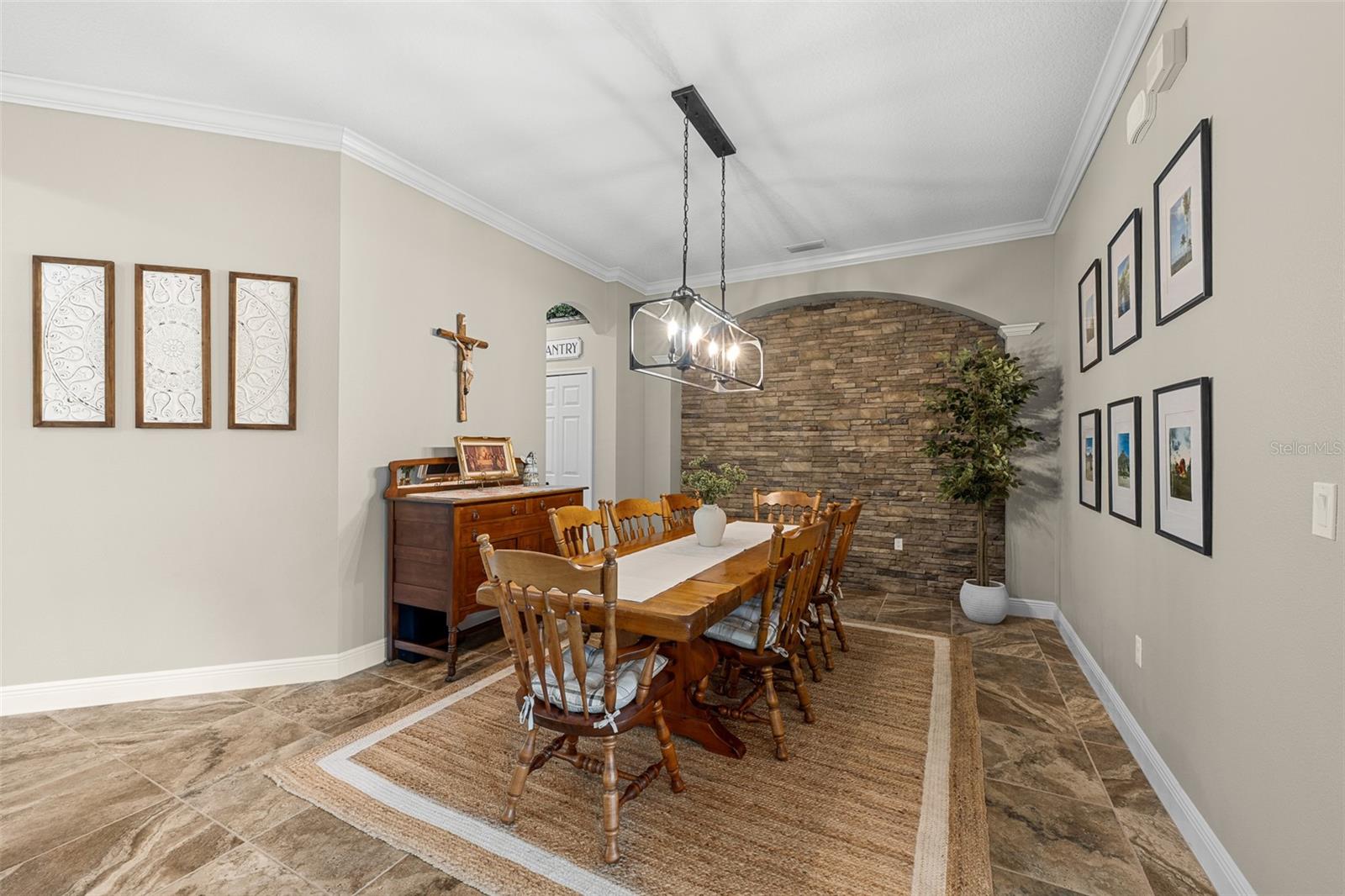 8224 SPRING FOREST LN, WESLEY CHAPEL, FL, 33544