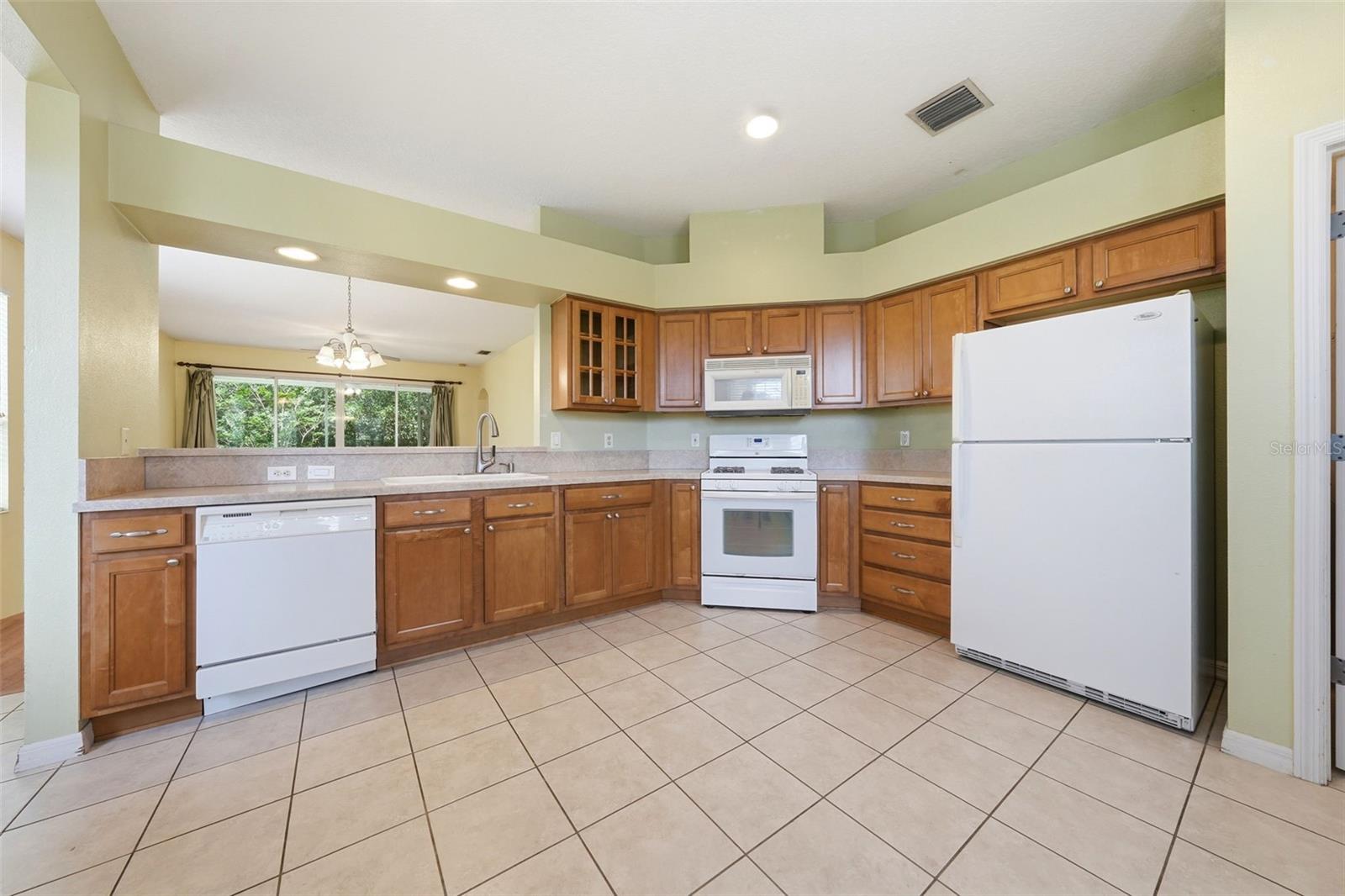 4962 RAINBOW TROUT RD, TAVARES, FL, 32778