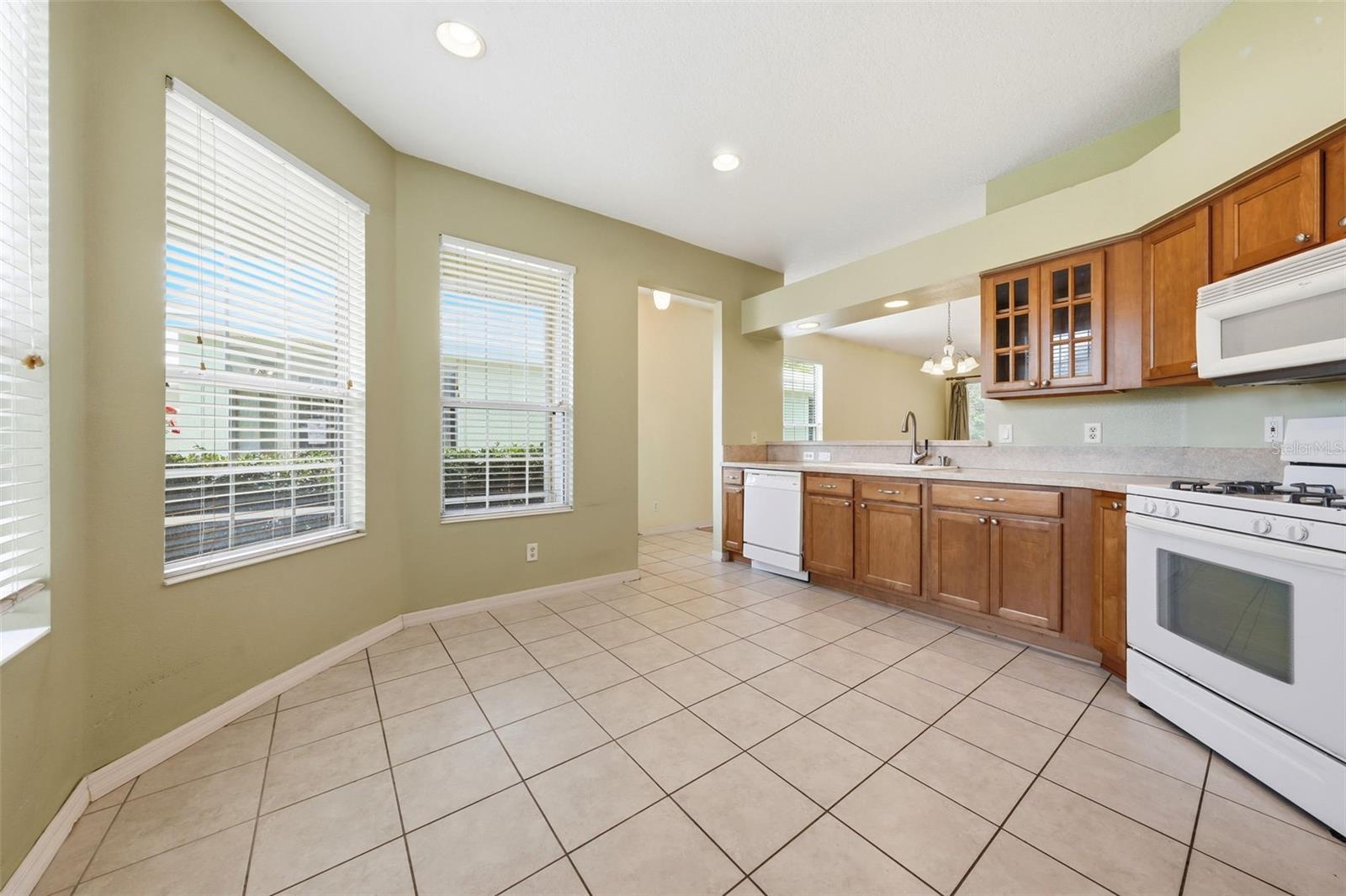 4962 RAINBOW TROUT RD, TAVARES, FL, 32778
