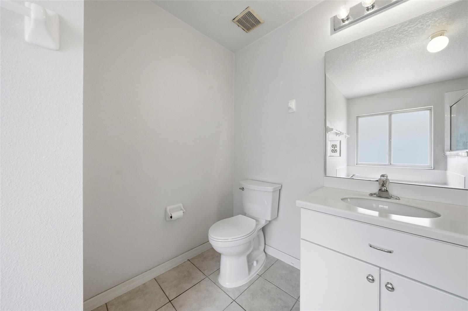 4962 RAINBOW TROUT RD, TAVARES, FL, 32778