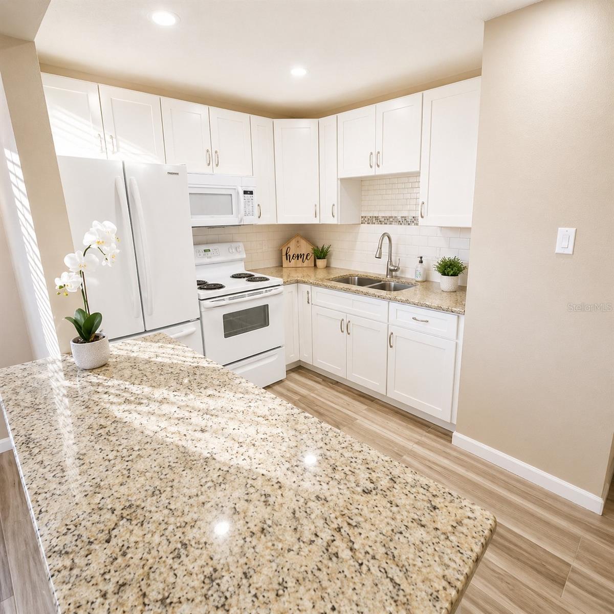 2501 HARN BLVD #H27, CLEARWATER, FL, 33764