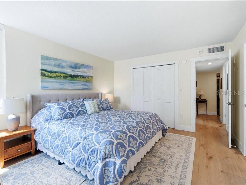 1848 SHORE DR S #101, SOUTH PASADENA, FL, 33707