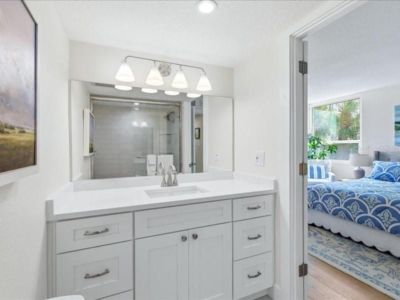 1848 SHORE DR S #101, SOUTH PASADENA, FL, 33707