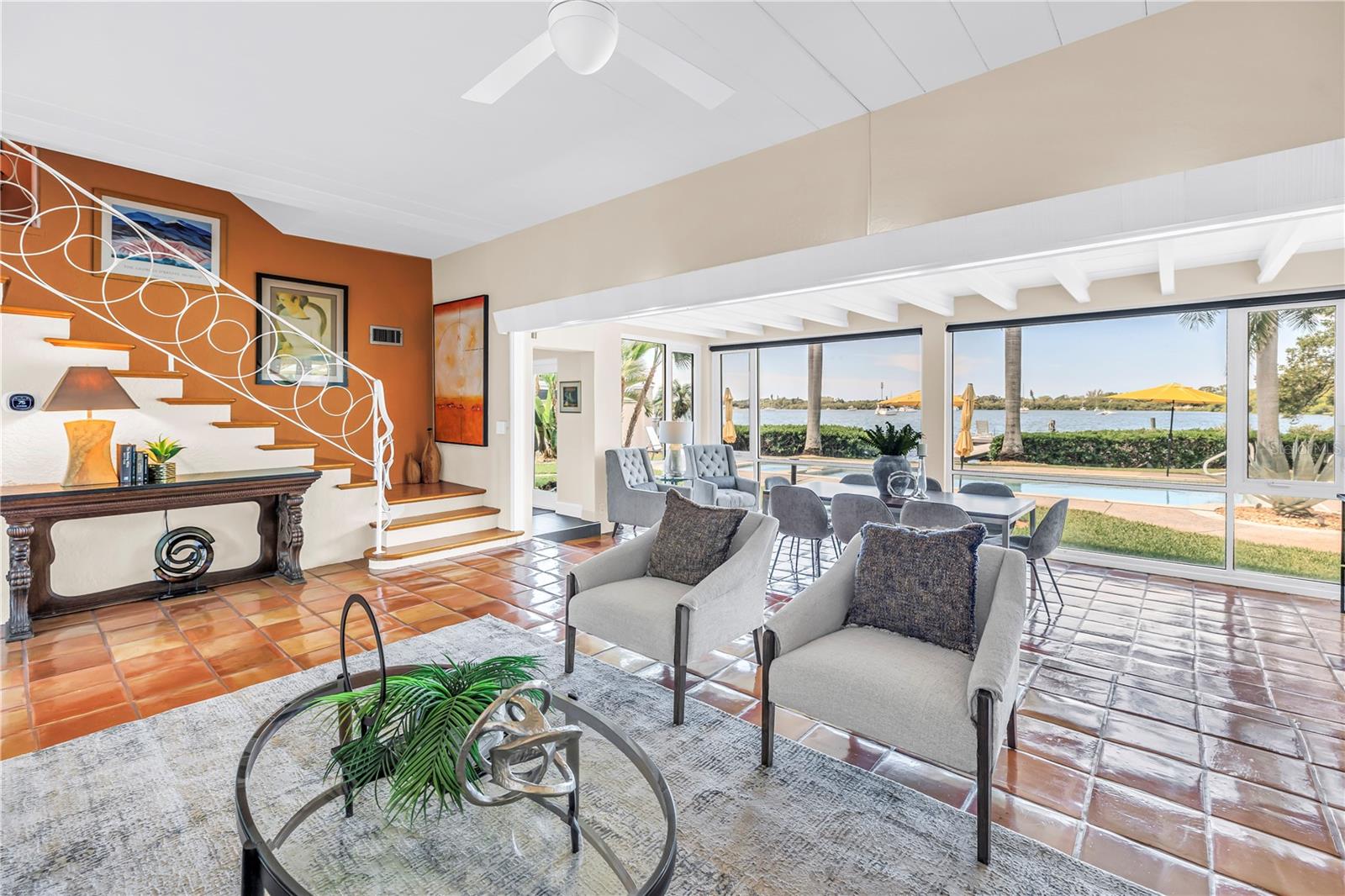 2781 BAYSIDE DR S, ST PETERSBURG, FL, 33705