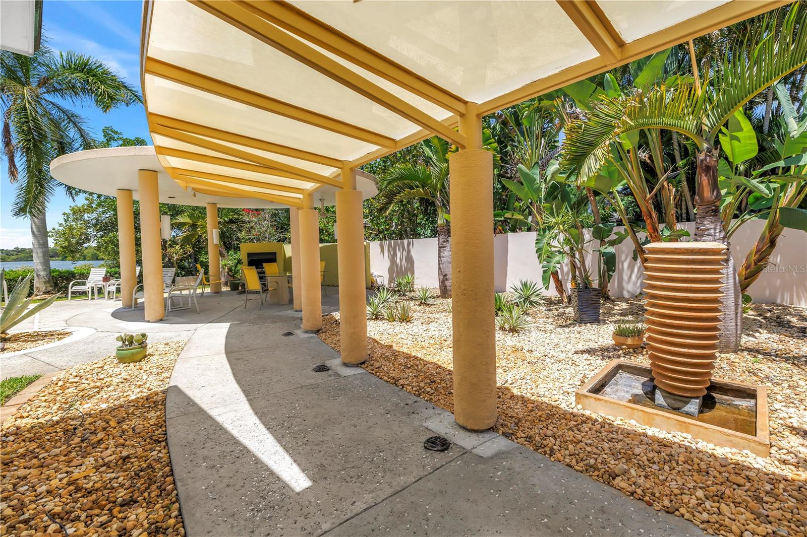 2781 BAYSIDE DR S, ST PETERSBURG, FL, 33705