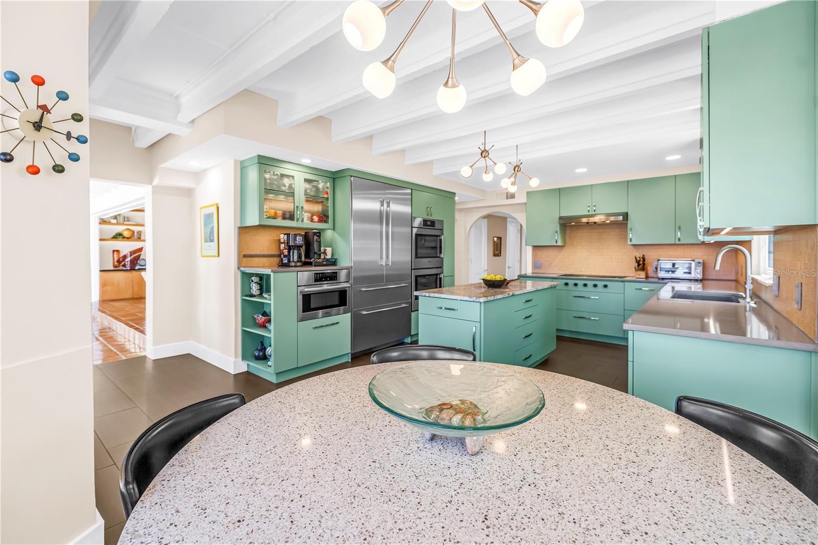 2781 BAYSIDE DR S, ST PETERSBURG, FL, 33705