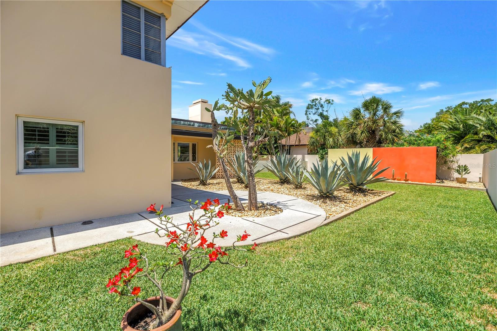 2781 BAYSIDE DR S, ST PETERSBURG, FL, 33705
