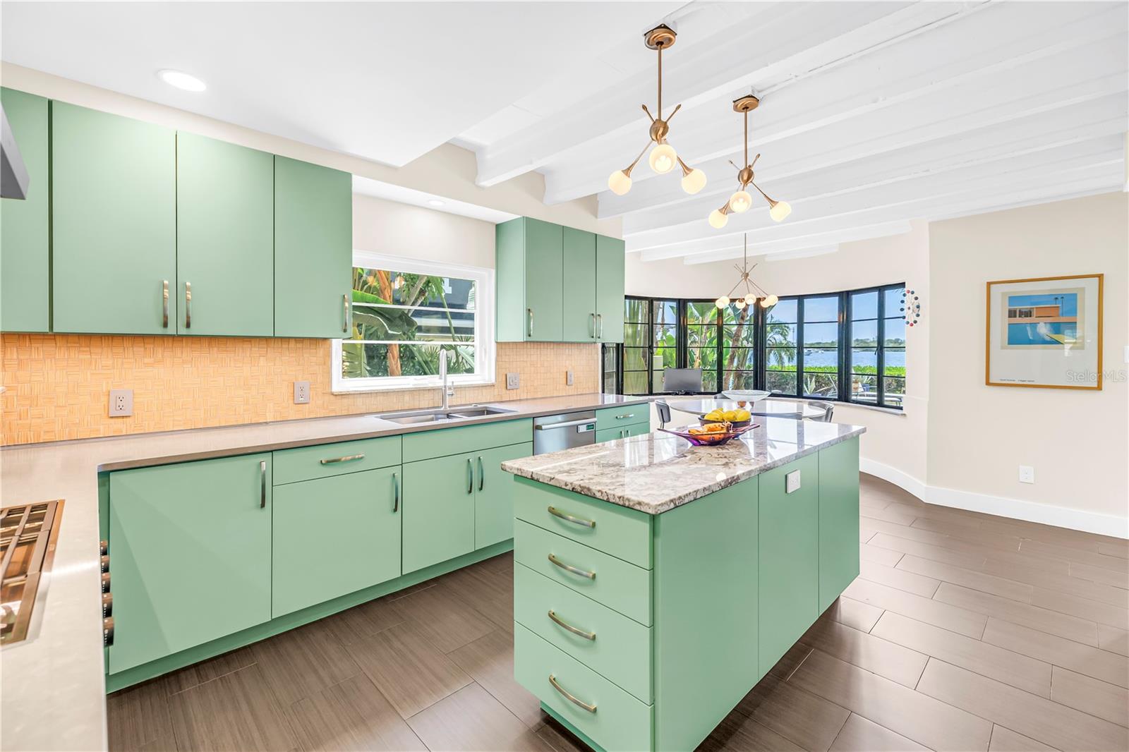 2781 BAYSIDE DR S, ST PETERSBURG, FL, 33705