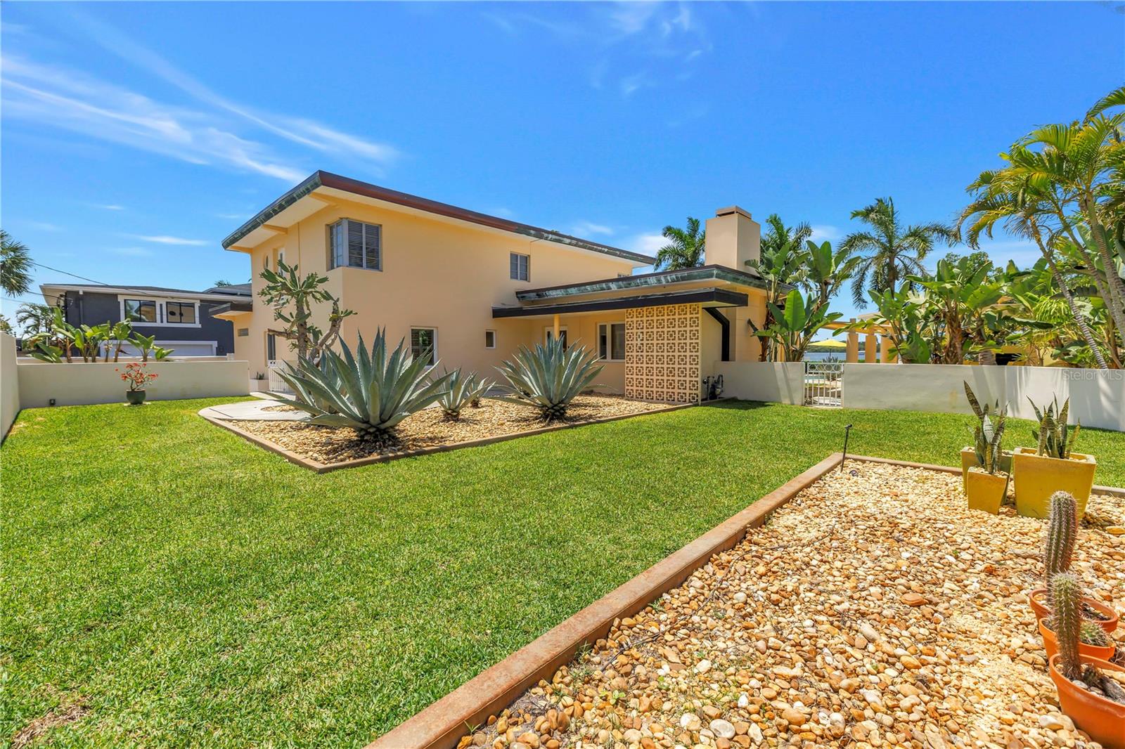 2781 BAYSIDE DR S, ST PETERSBURG, FL, 33705