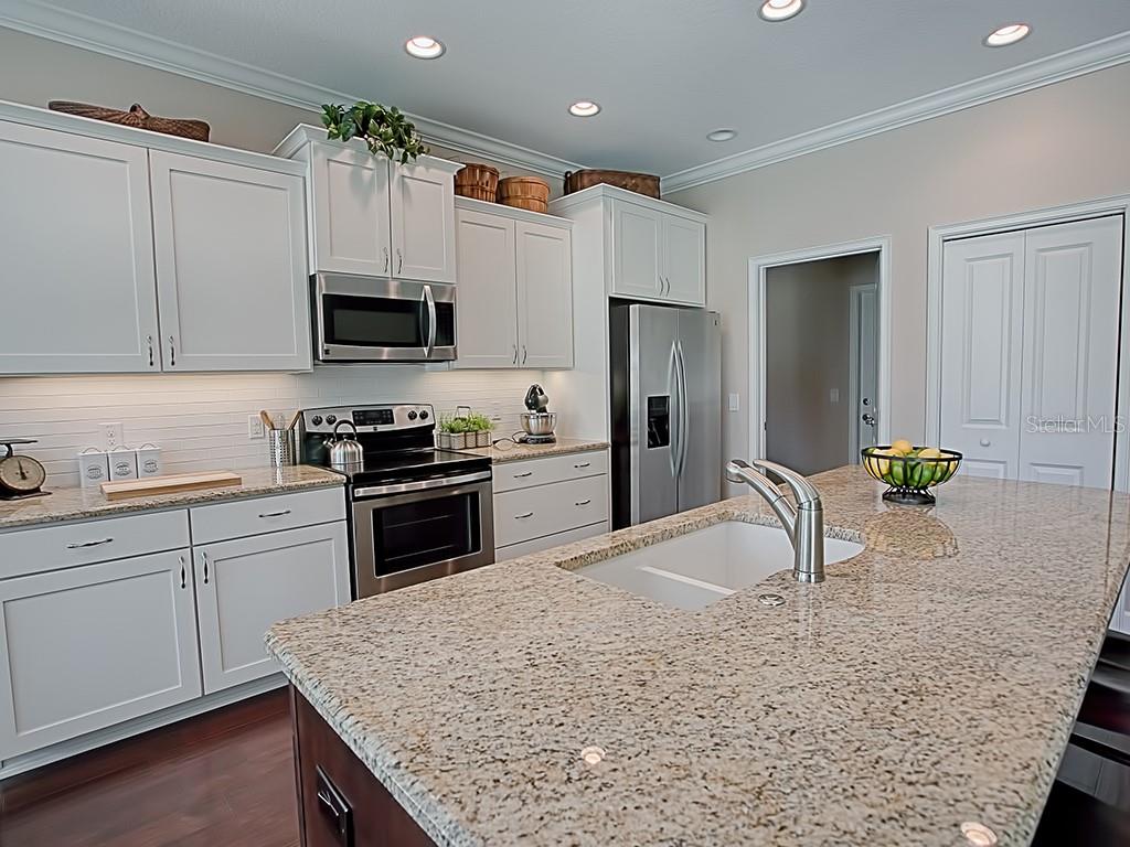 7305 SE 26TH DR, BUSHNELL, FL, 33513