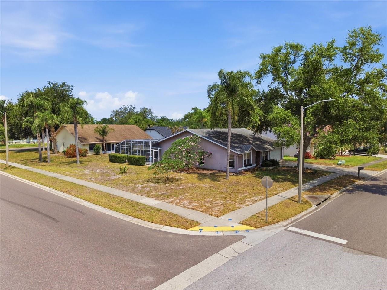 798 COUNTRYSHIRE LN, PALM HARBOR, FL, 34683