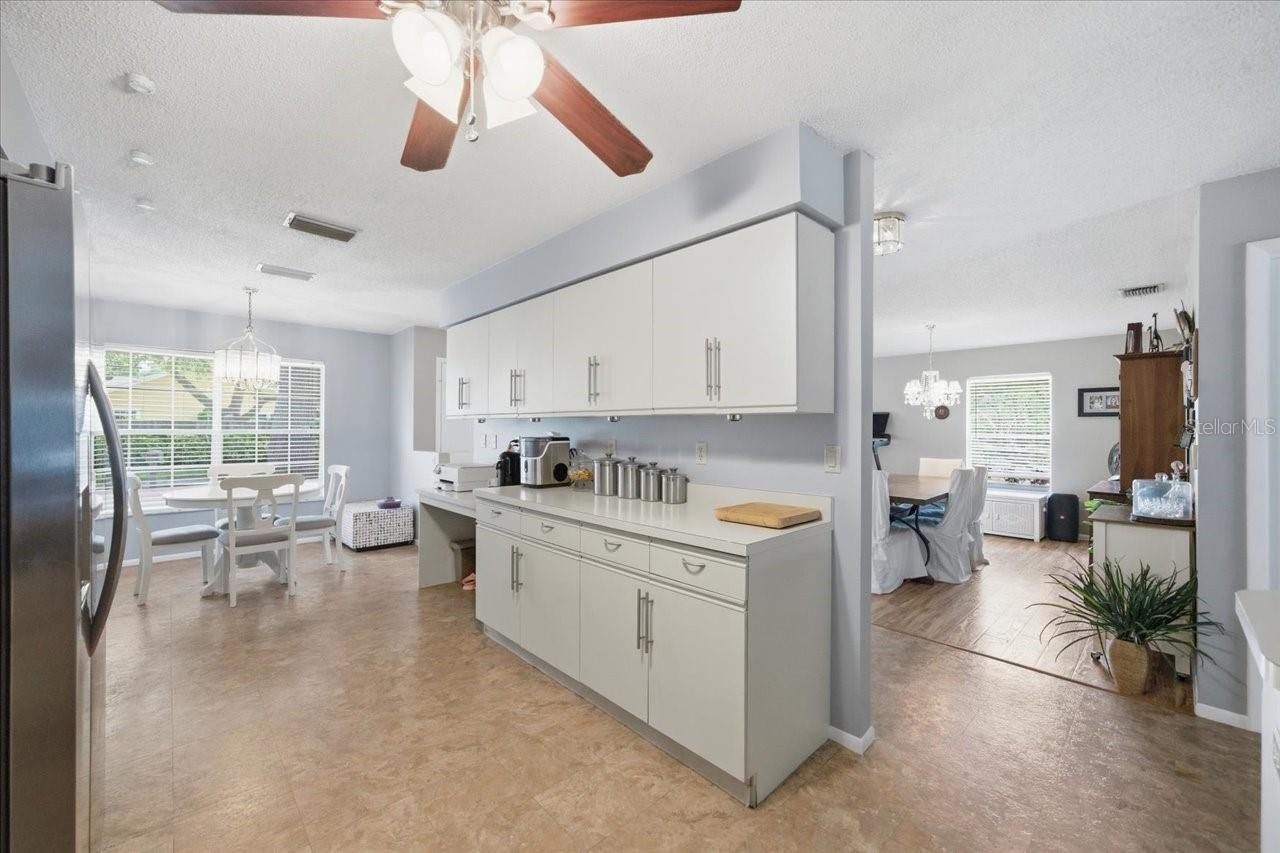 798 COUNTRYSHIRE LN, PALM HARBOR, FL, 34683
