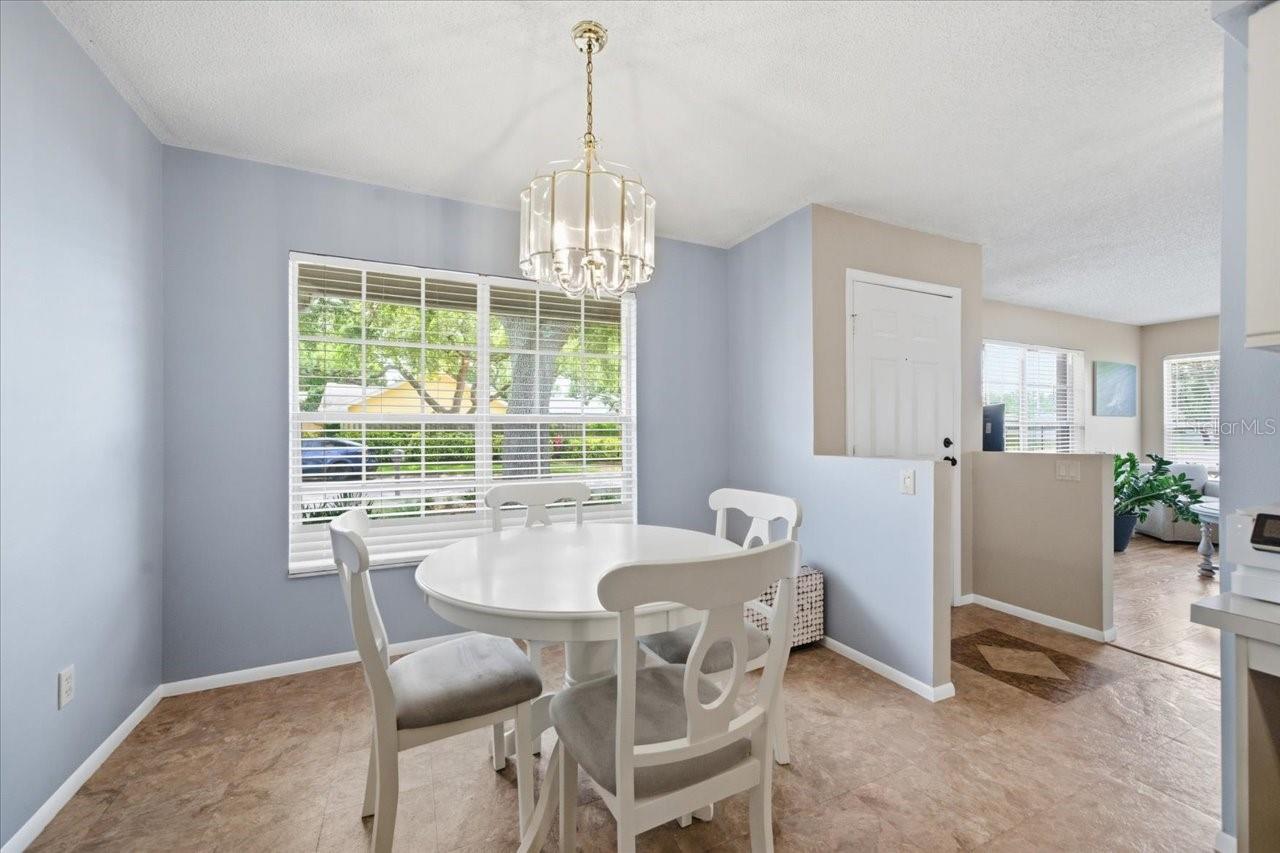 798 COUNTRYSHIRE LN, PALM HARBOR, FL, 34683