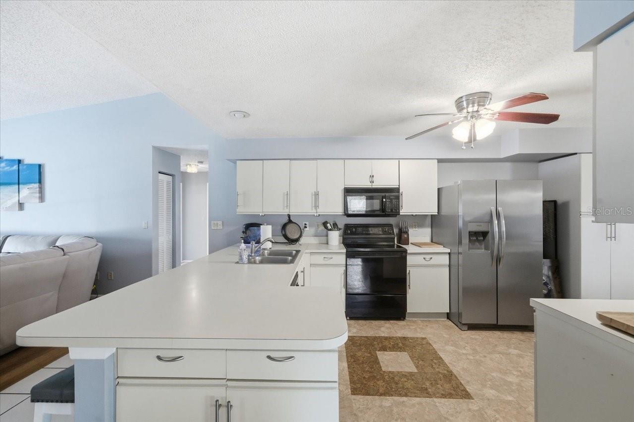 798 COUNTRYSHIRE LN, PALM HARBOR, FL, 34683