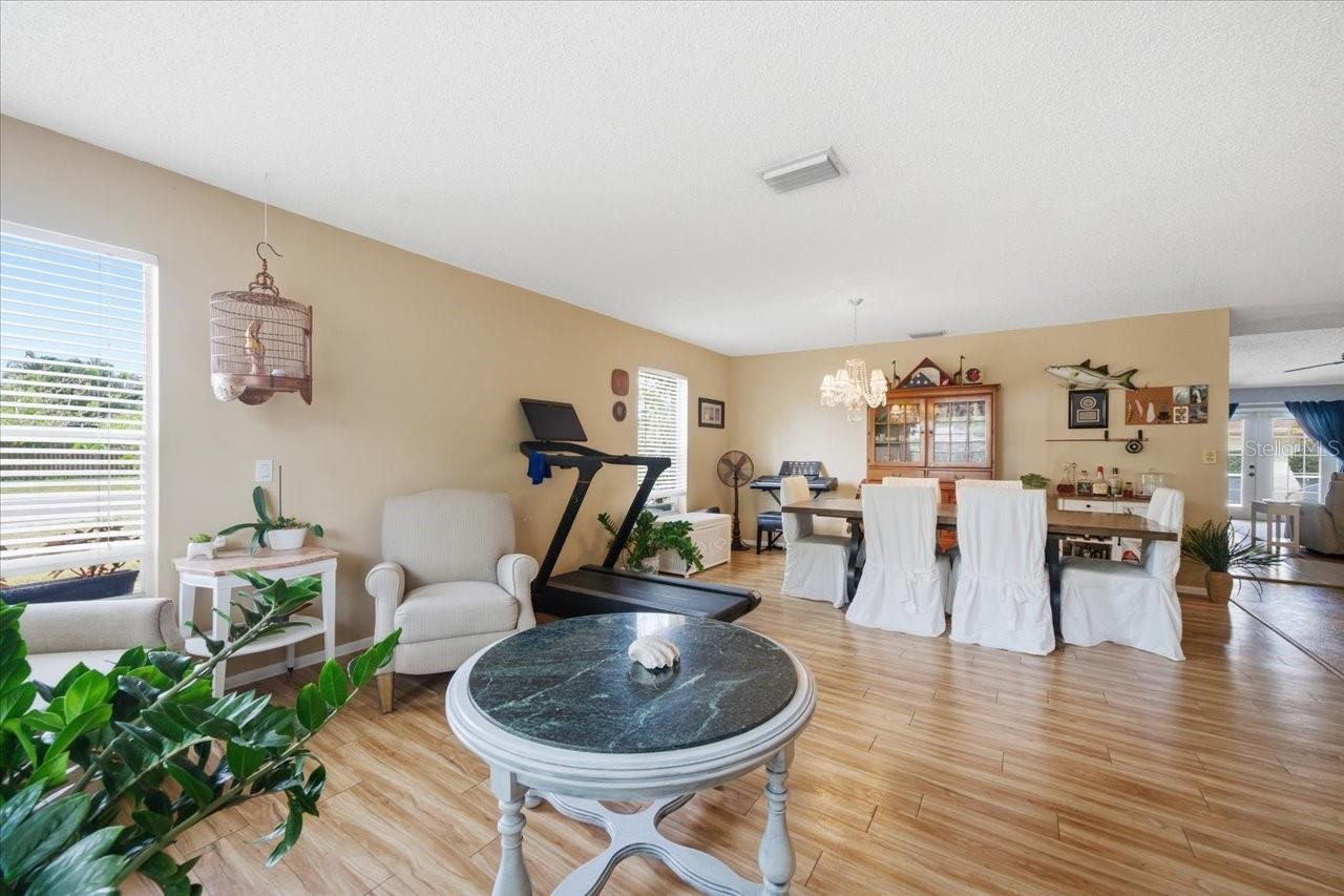 798 COUNTRYSHIRE LN, PALM HARBOR, FL, 34683
