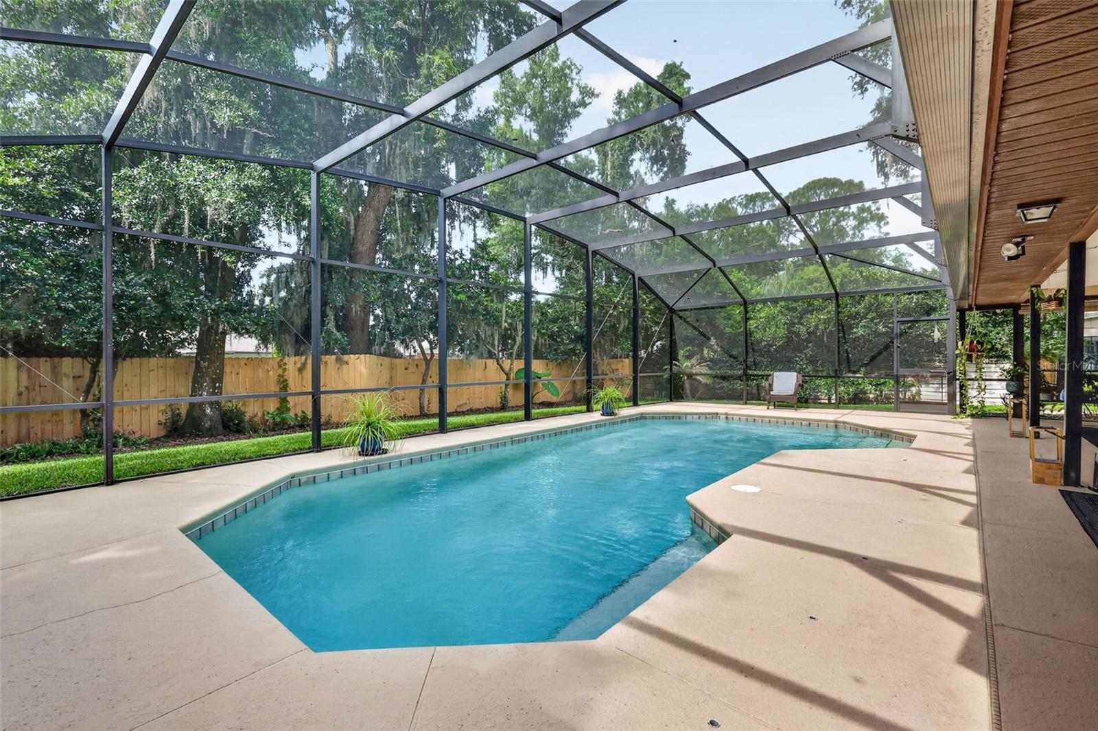 4141 LAKE FOREST ST, MOUNT DORA, FL, 32757