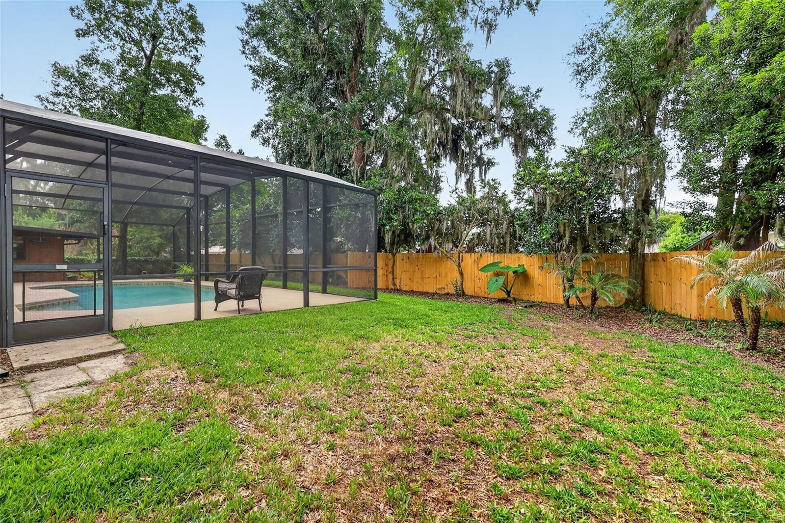 4141 LAKE FOREST ST, MOUNT DORA, FL, 32757