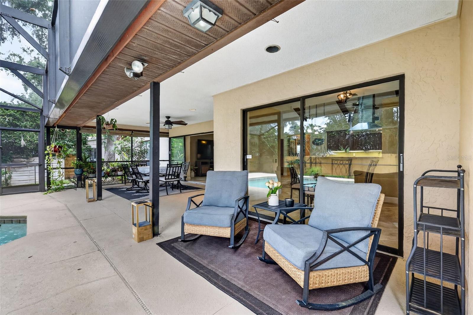 4141 LAKE FOREST ST, MOUNT DORA, FL, 32757