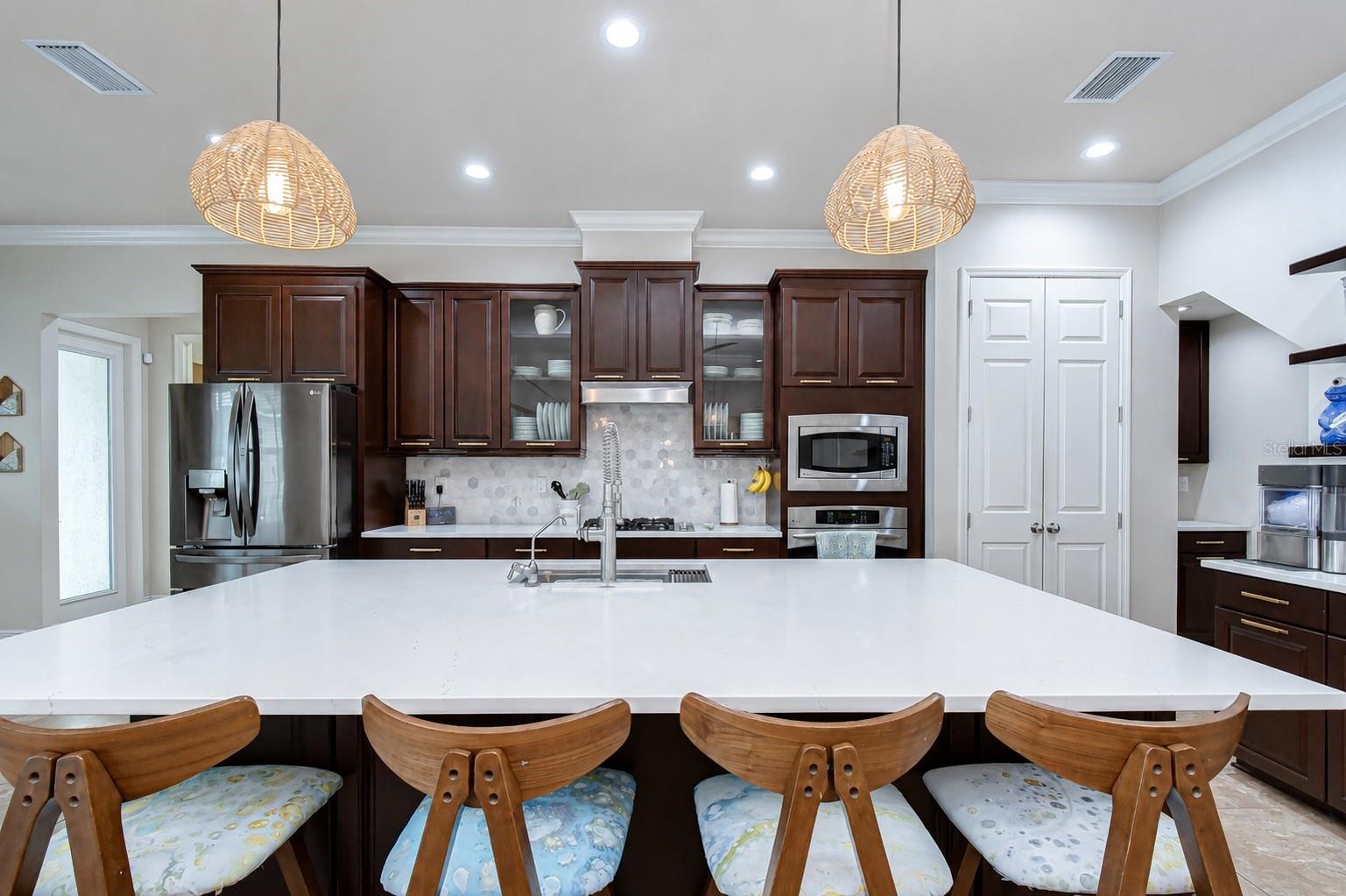5907 CHURCHSIDE DR, LITHIA, FL, 33547