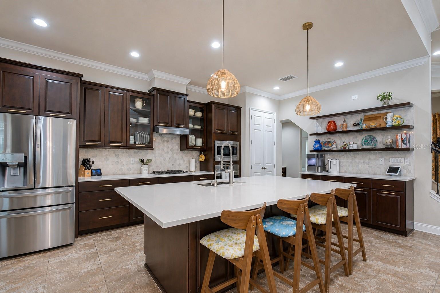 5907 CHURCHSIDE DR, LITHIA, FL, 33547