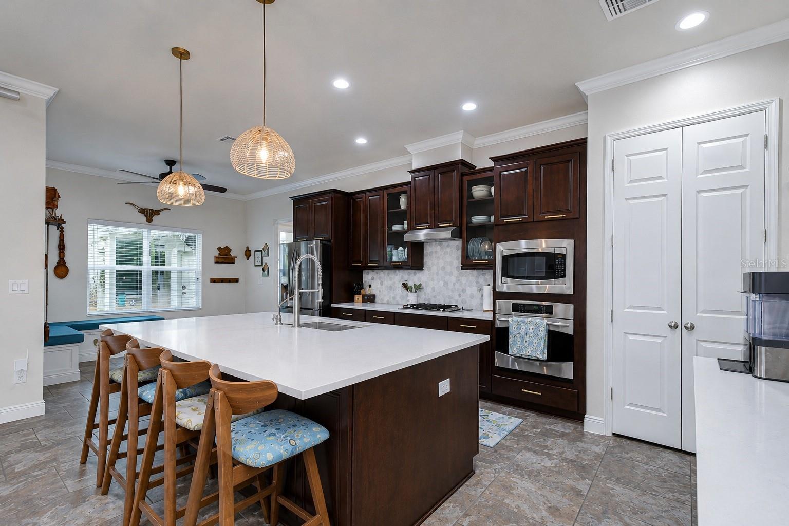 5907 CHURCHSIDE DR, LITHIA, FL, 33547