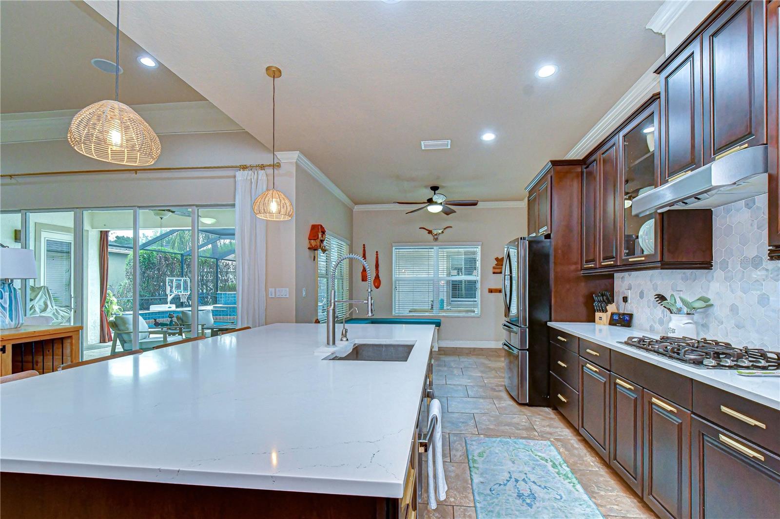 5907 CHURCHSIDE DR, LITHIA, FL, 33547