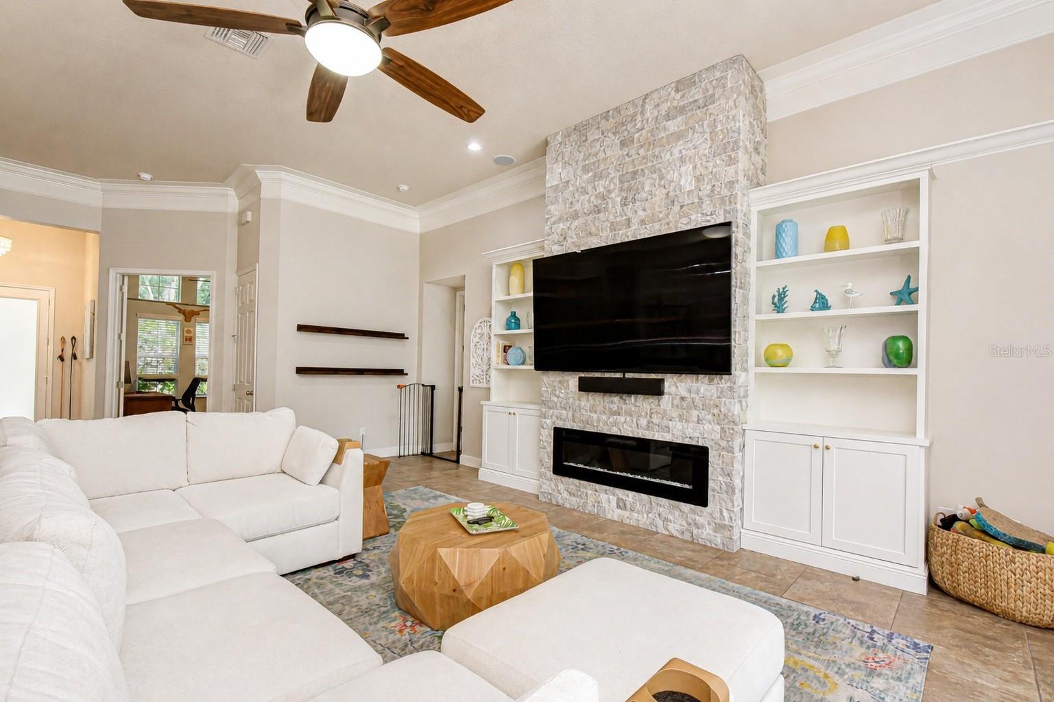5907 CHURCHSIDE DR, LITHIA, FL, 33547