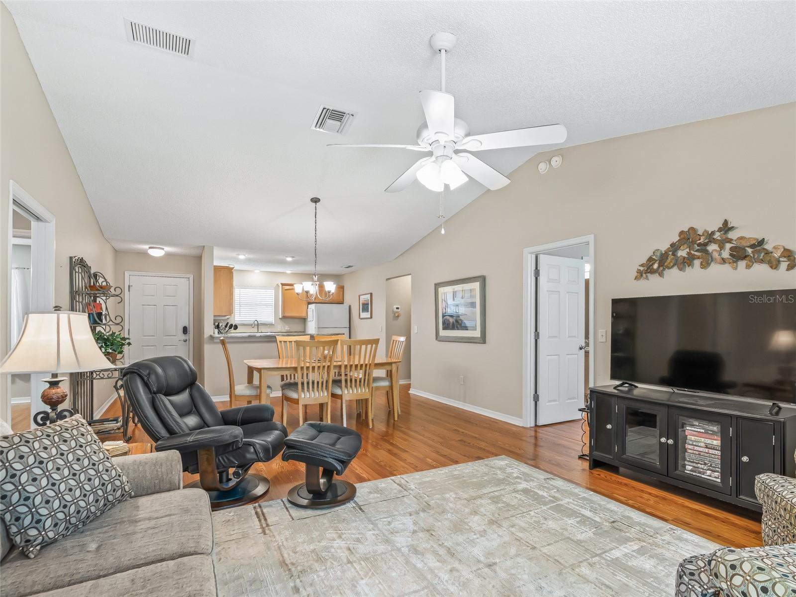 2369 FIVE FORKS TRL, THE VILLAGES, FL, 32162