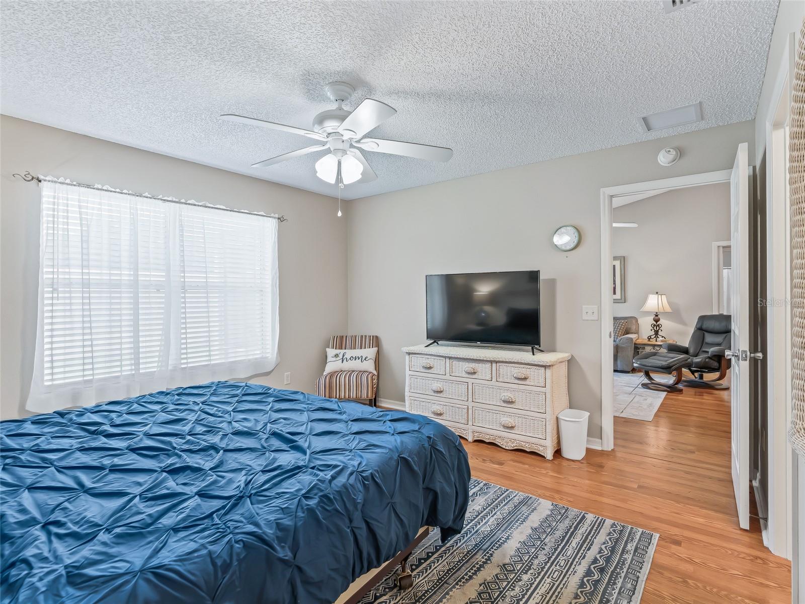 2369 FIVE FORKS TRL, THE VILLAGES, FL, 32162
