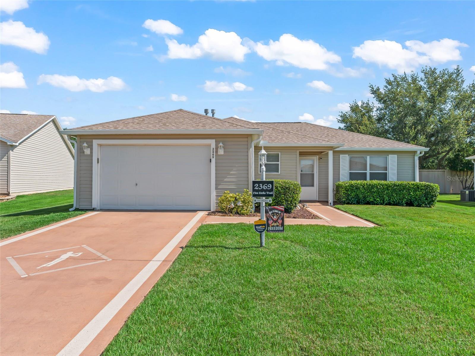 2369 FIVE FORKS TRL, THE VILLAGES, FL, 32162