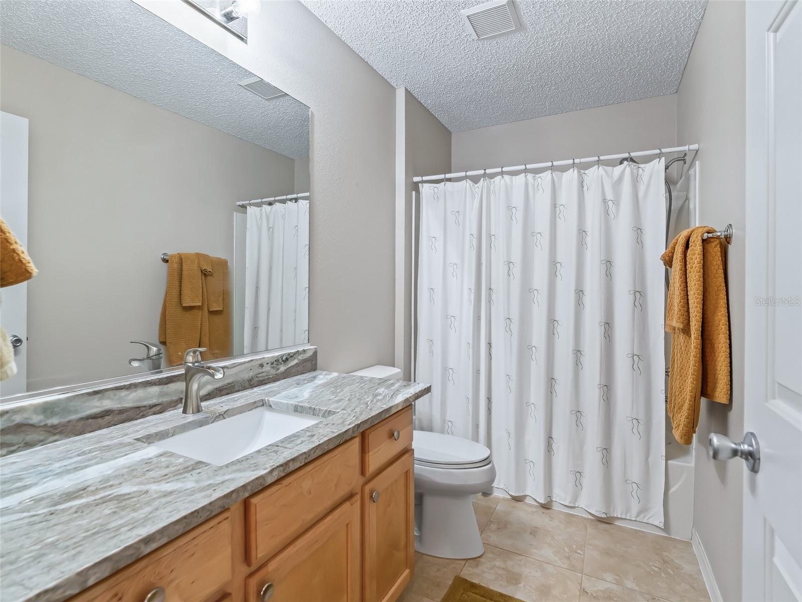 2369 FIVE FORKS TRL, THE VILLAGES, FL, 32162