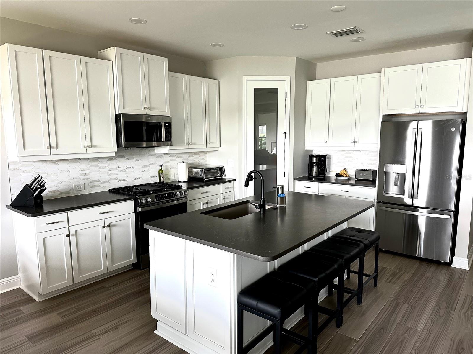 4191 PEGASUS WAY, NAPLES, FL, 34120