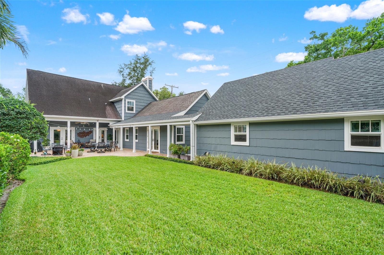 3233 W PARKLAND BLVD, TAMPA, FL, 33609