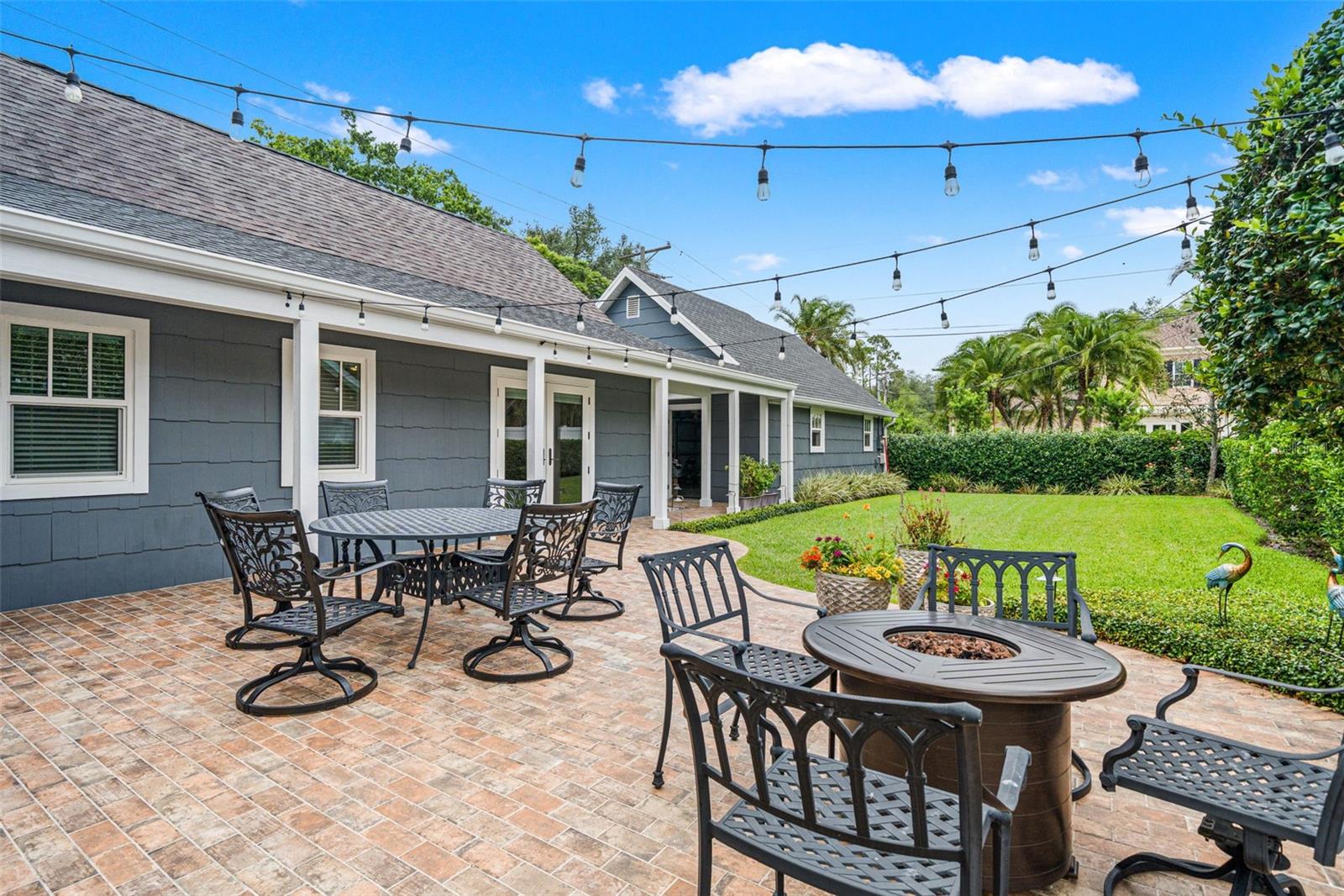 3233 W PARKLAND BLVD, TAMPA, FL, 33609