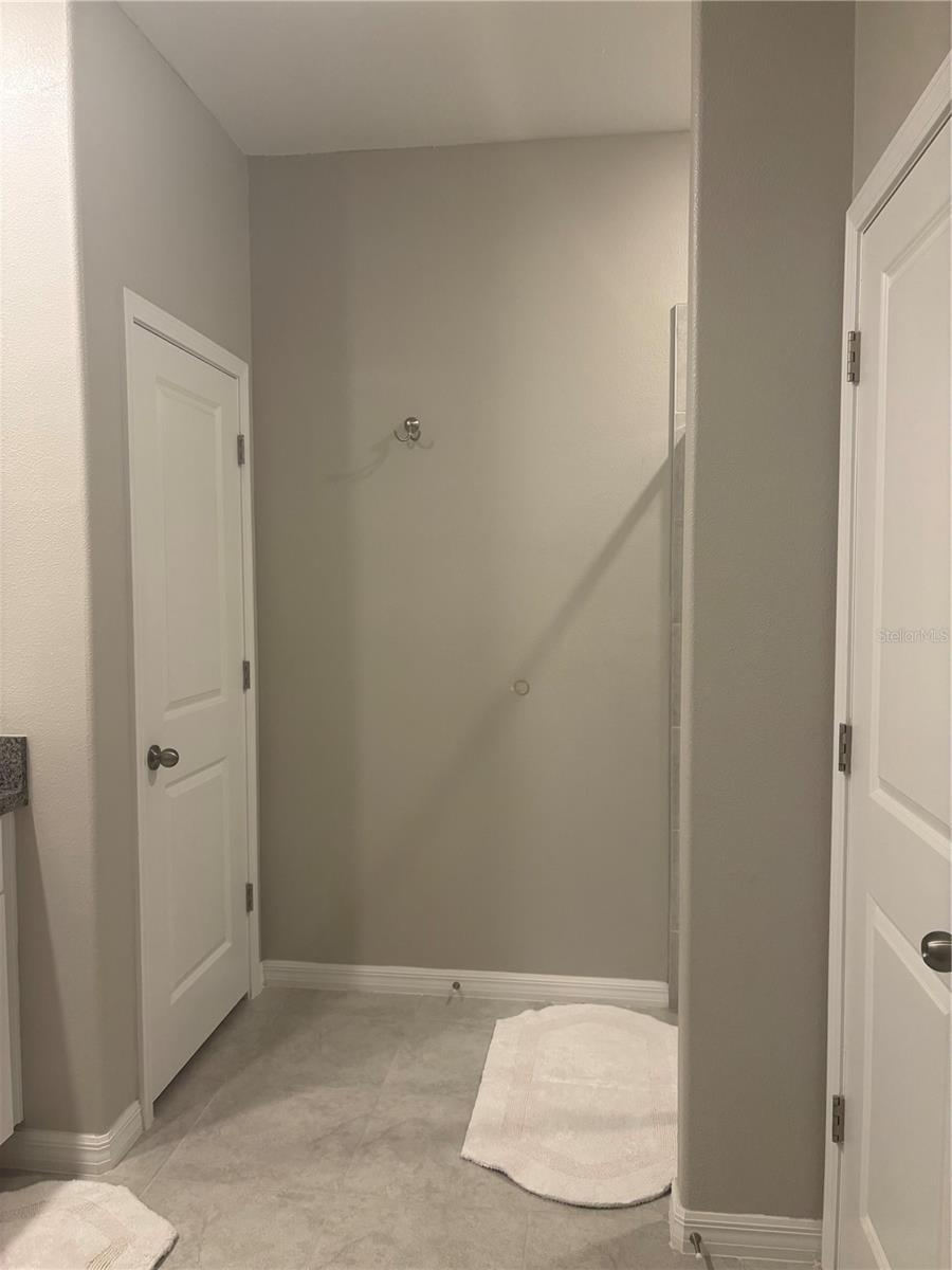 9601 FLOURISH DR, LAND O LAKES, FL, 34637