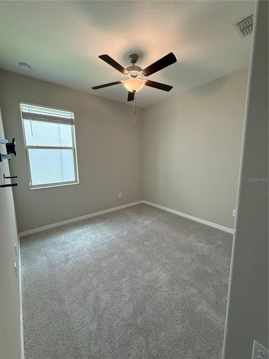 9601 FLOURISH DR, LAND O LAKES, FL, 34637