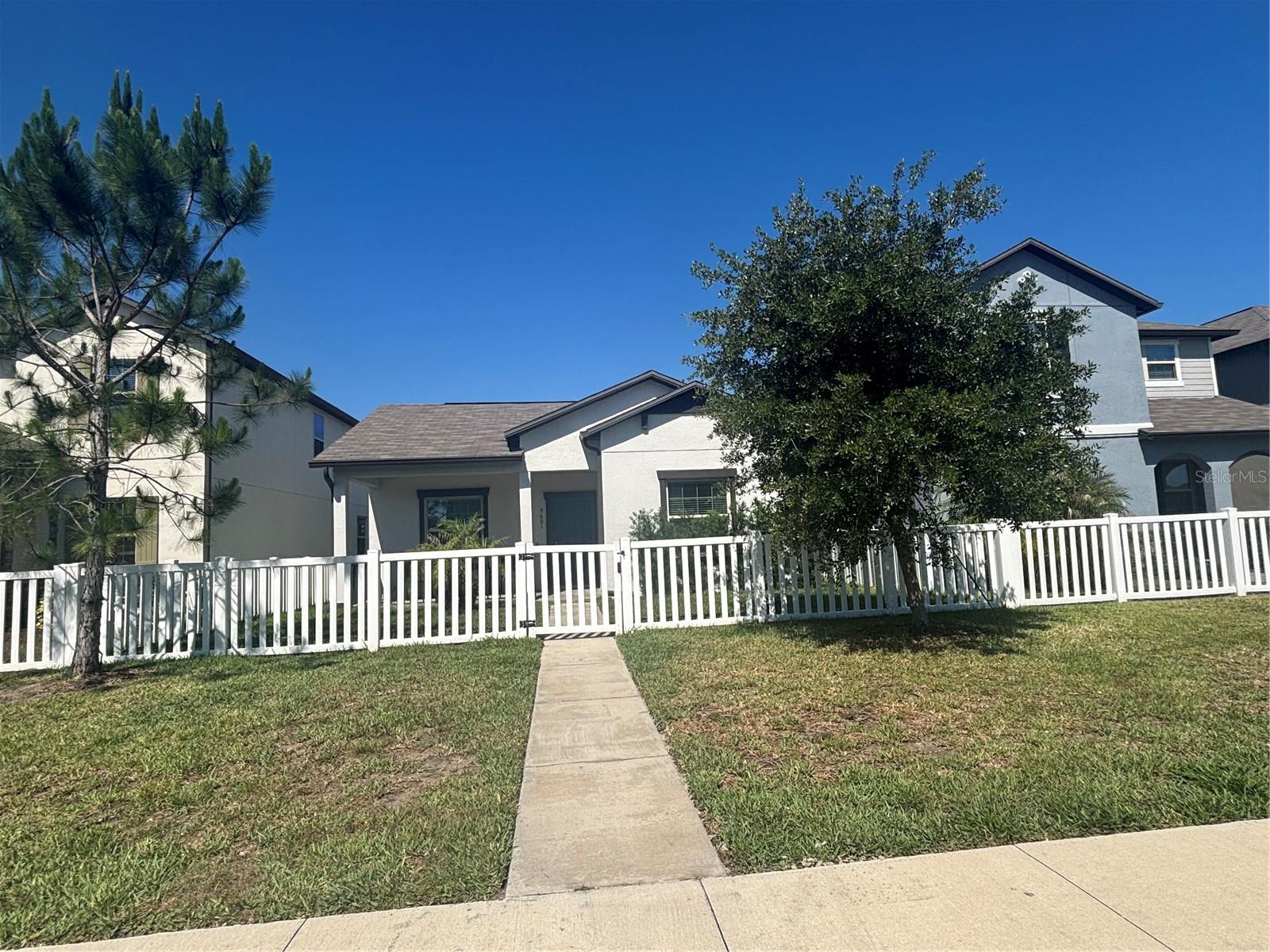 9601 FLOURISH DR, LAND O LAKES, FL, 34637