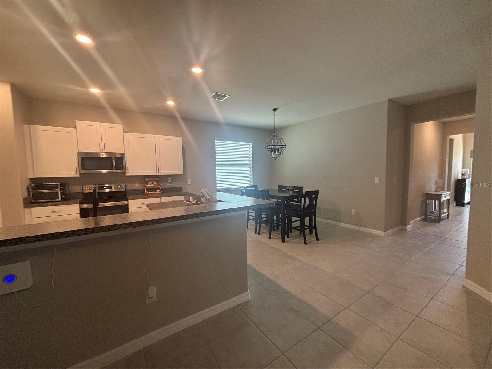9601 FLOURISH DR, LAND O LAKES, FL, 34637