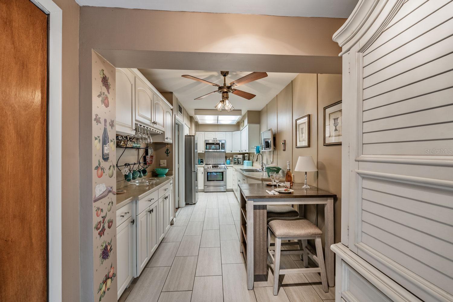 8727 BARDMOOR PL #101, SEMINOLE, FL, 33777