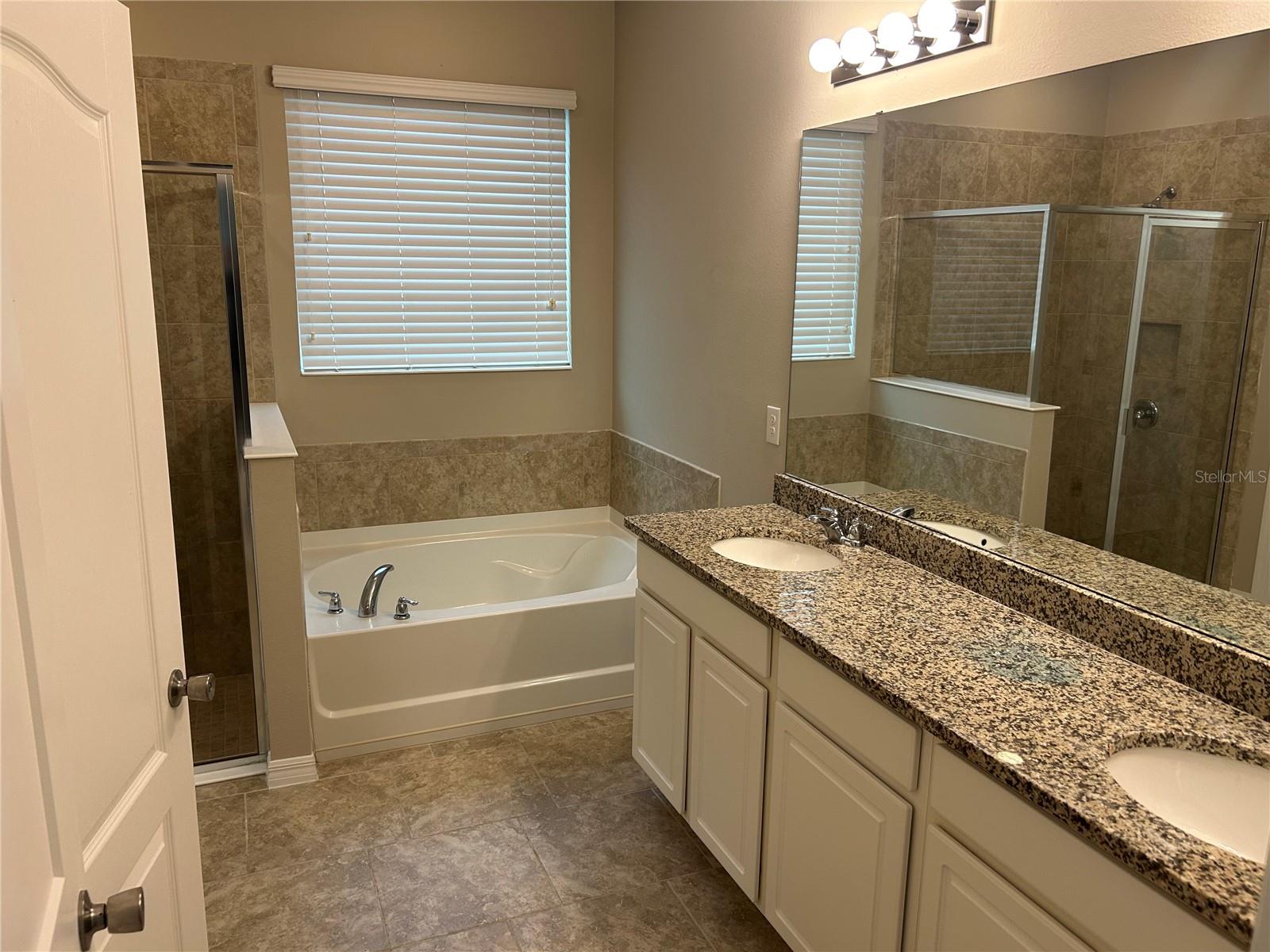 720 E VICTORIA TRAILS BLVD, DELAND, FL, 32724