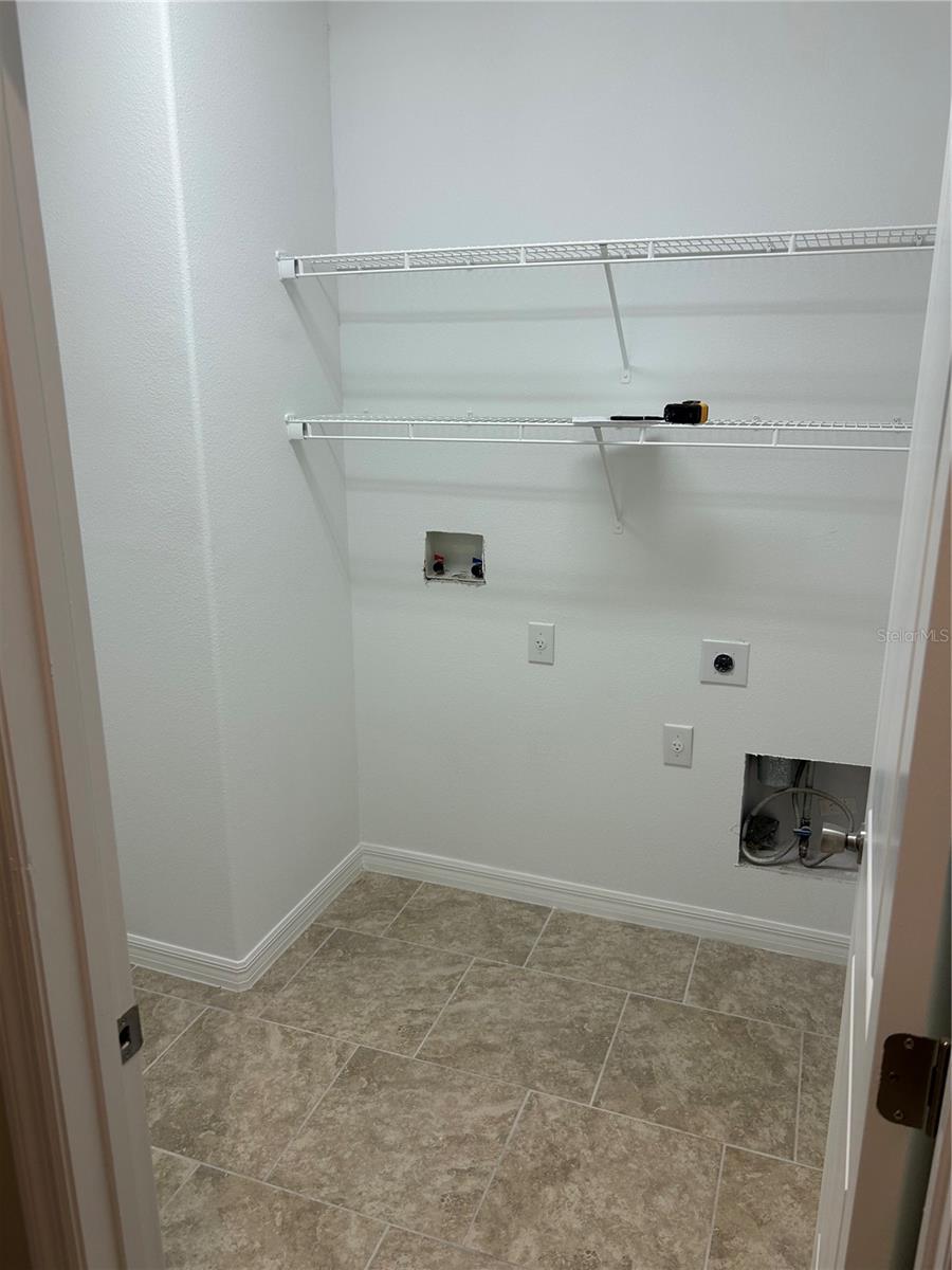 720 E VICTORIA TRAILS BLVD, DELAND, FL, 32724