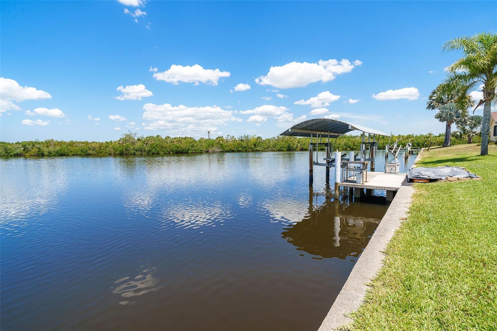 4195 SURFSIDE CT, PORT CHARLOTTE, FL, 33948
