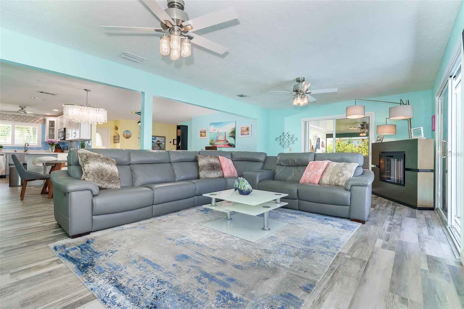 4195 SURFSIDE CT, PORT CHARLOTTE, FL, 33948
