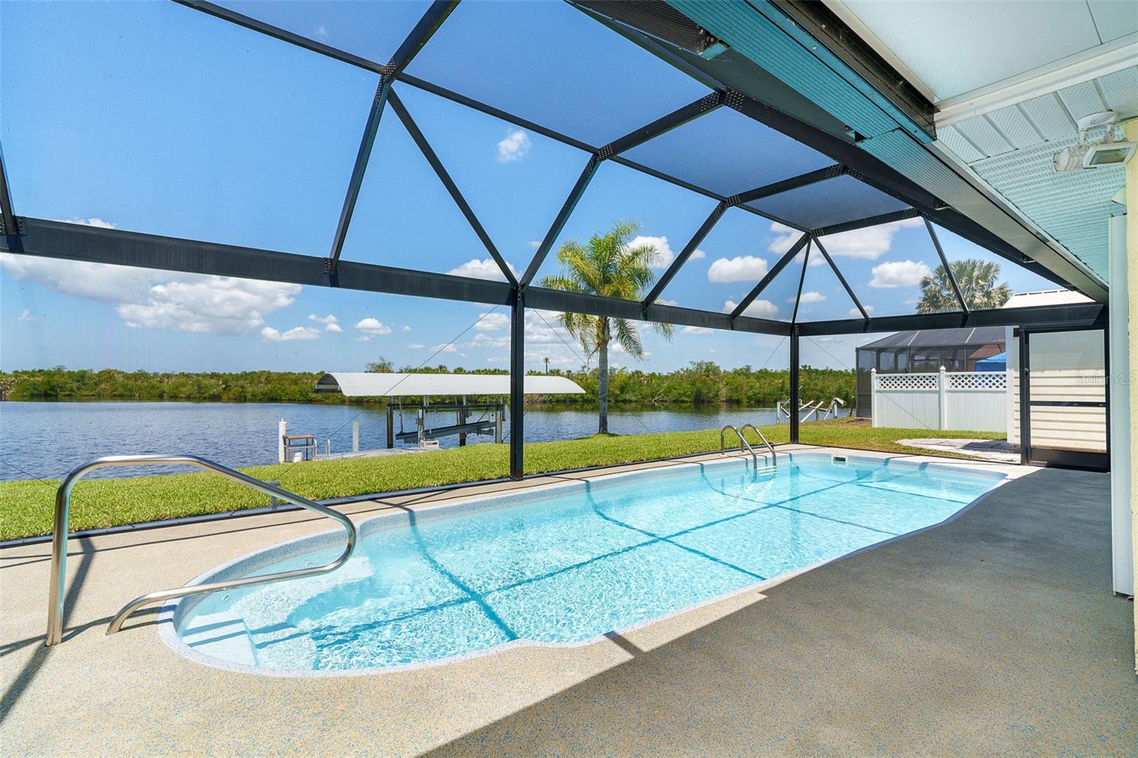 4195 SURFSIDE CT, PORT CHARLOTTE, FL, 33948