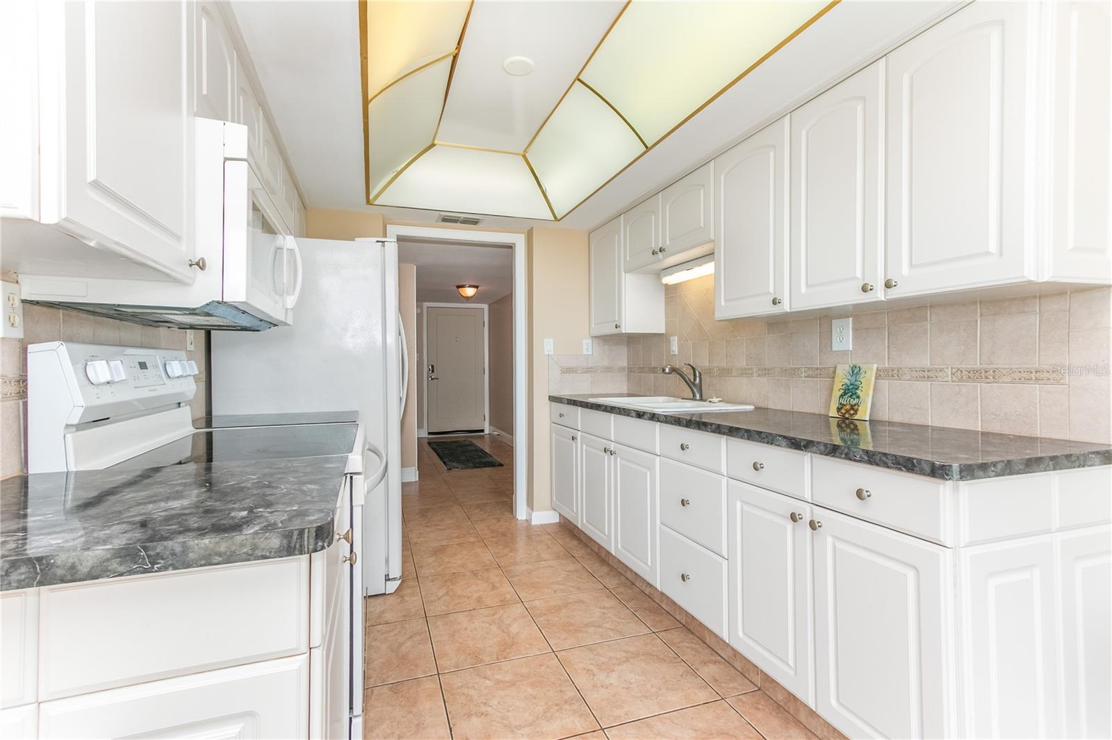 400 ISLAND WAY #212, CLEARWATER BEACH, FL, 33767