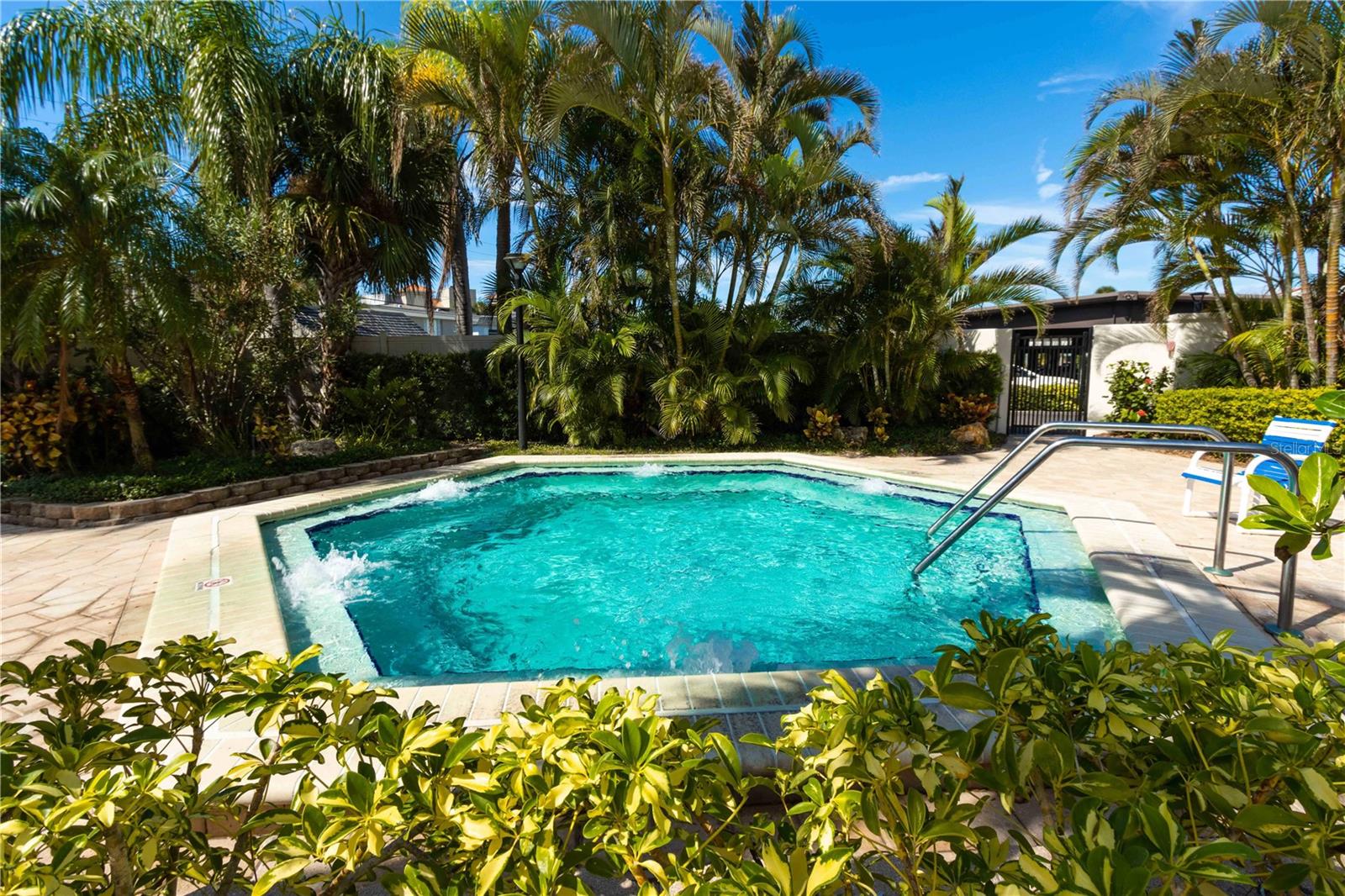 400 ISLAND WAY #212, CLEARWATER BEACH, FL, 33767