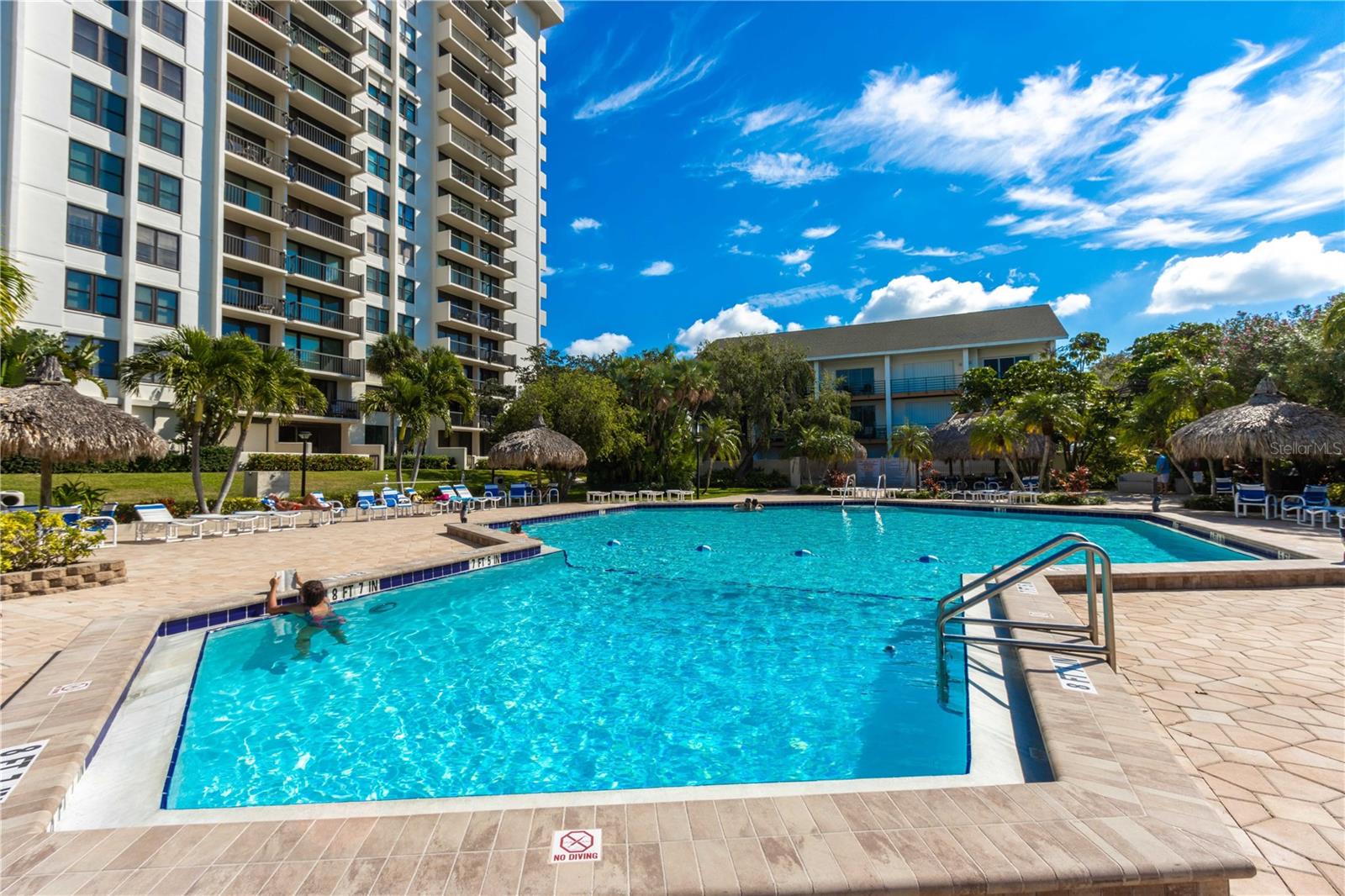 400 ISLAND WAY #212, CLEARWATER BEACH, FL, 33767