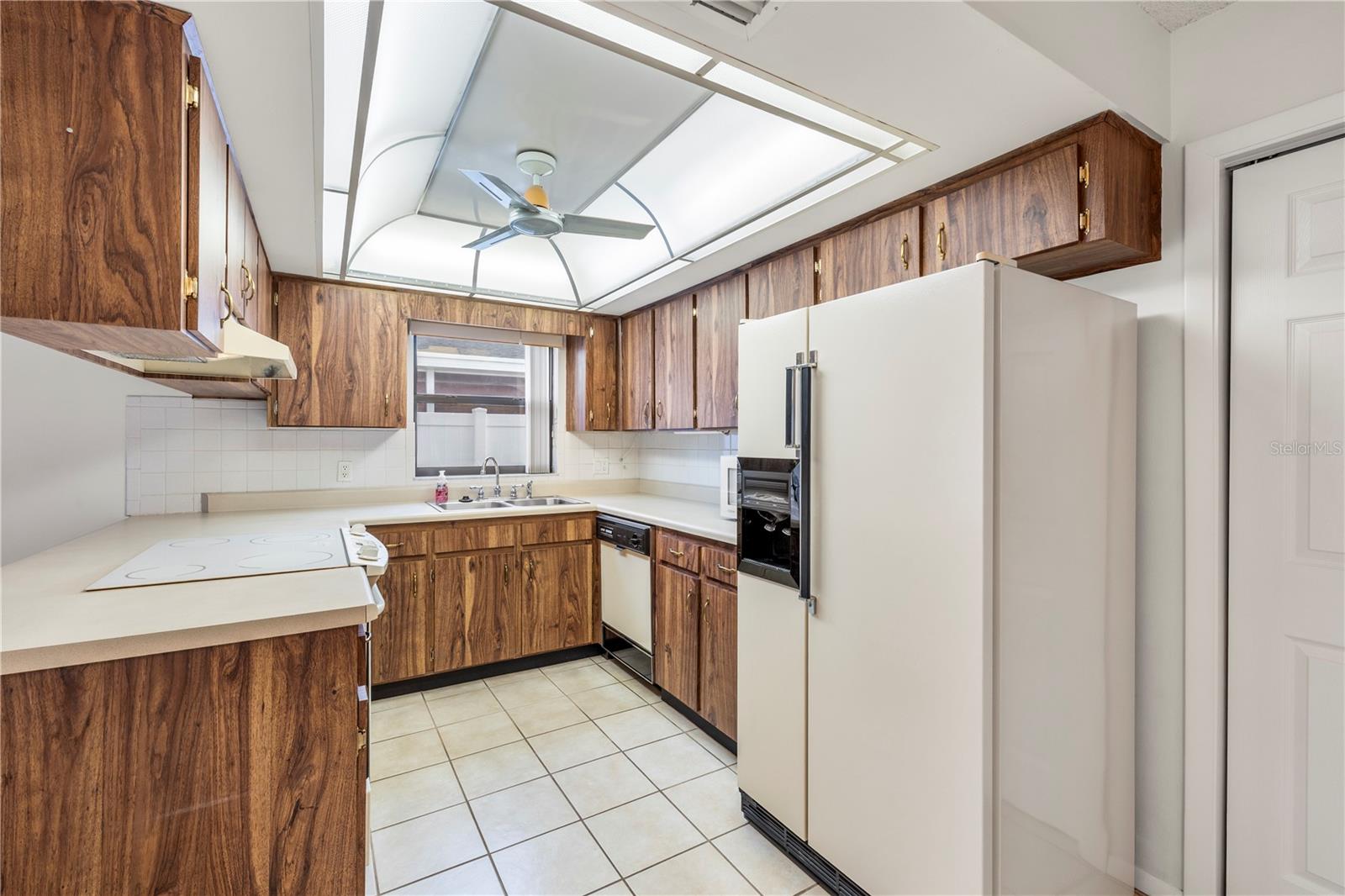 1855 KIM ACRES LN, DOVER, FL, 33527