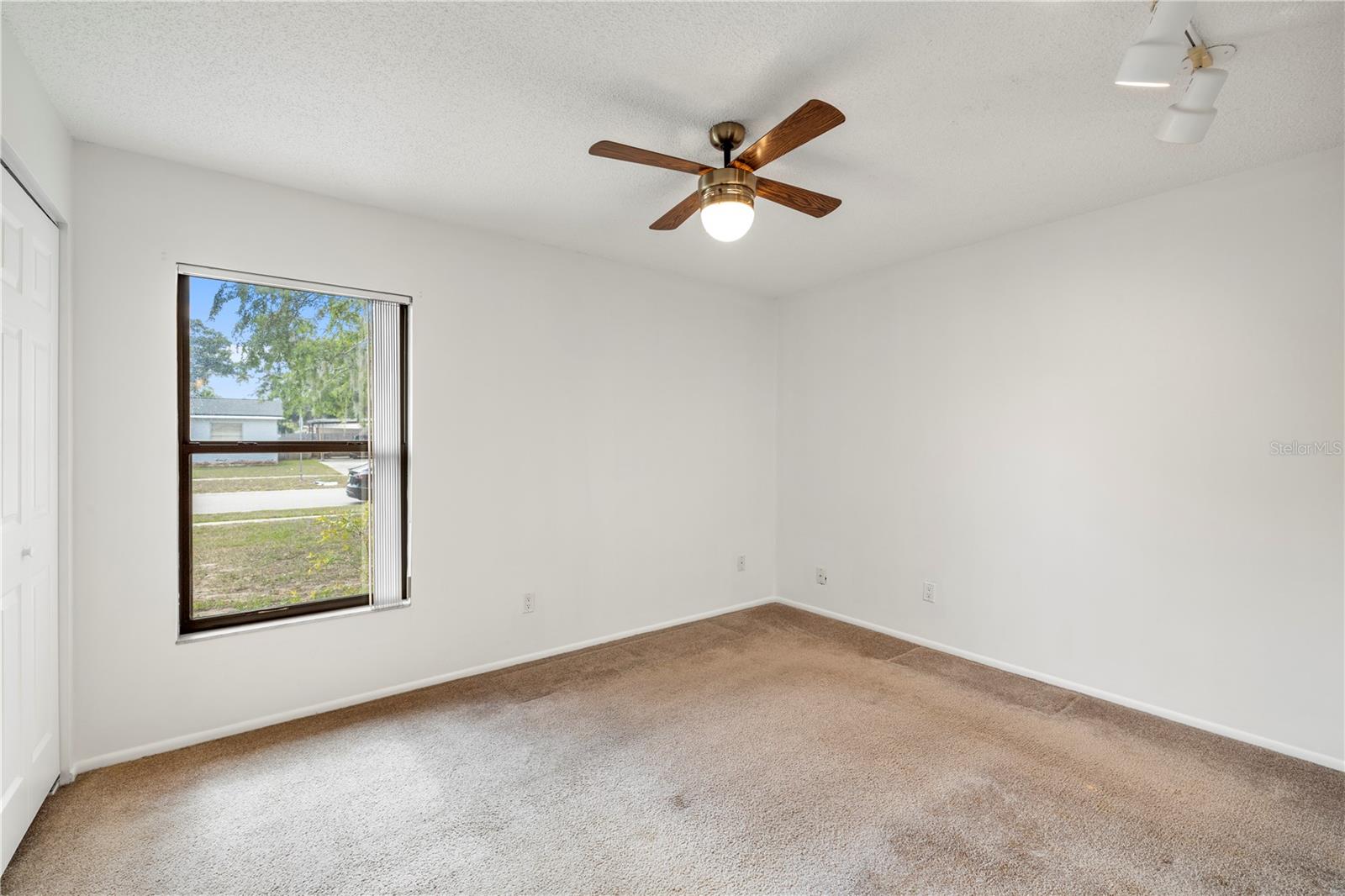 1855 KIM ACRES LN, DOVER, FL, 33527